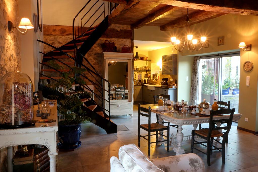Chambres D'Hotes Du Presbytere La Bastide-l'Eveque エクステリア 写真