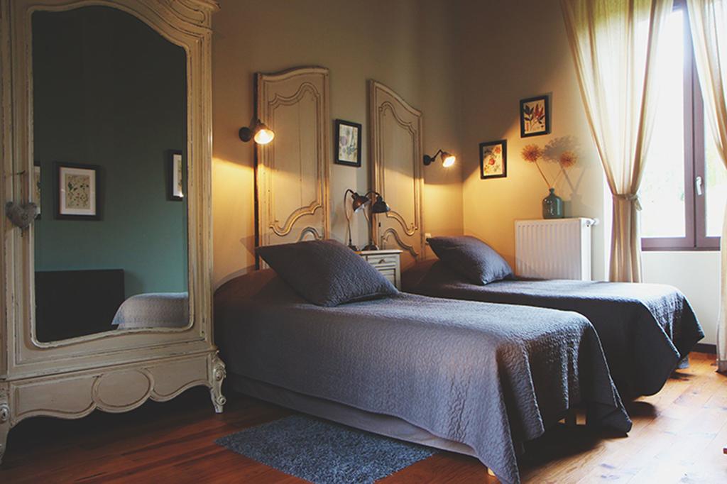 Chambres D'Hotes Du Presbytere La Bastide-l'Eveque エクステリア 写真